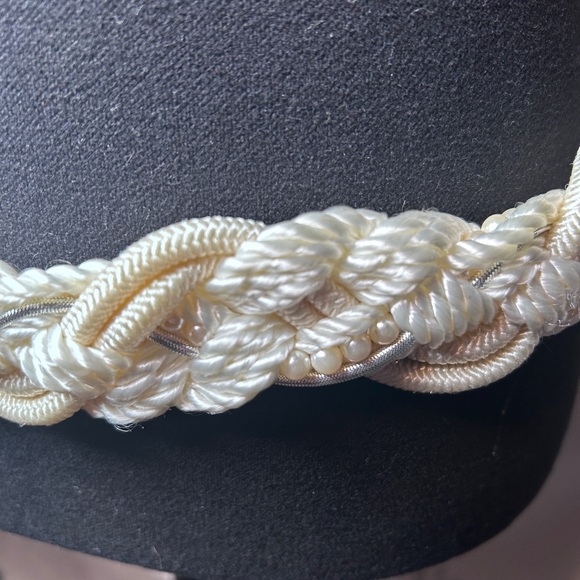 Vintage 80s Ivory Braided Rope Belt | Pearl Accent Statement Waist Belt - Picture 2 of 7
